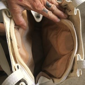 White fake leather white purse vintage never been used def mint  condition